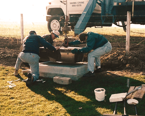 Historic-Installing Headstone (500x400px)